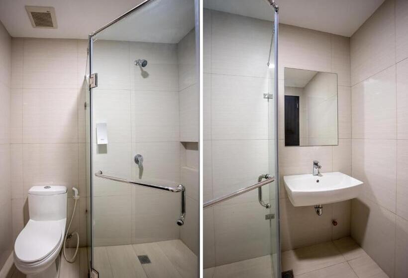 Отель Capital O 827 Speciale