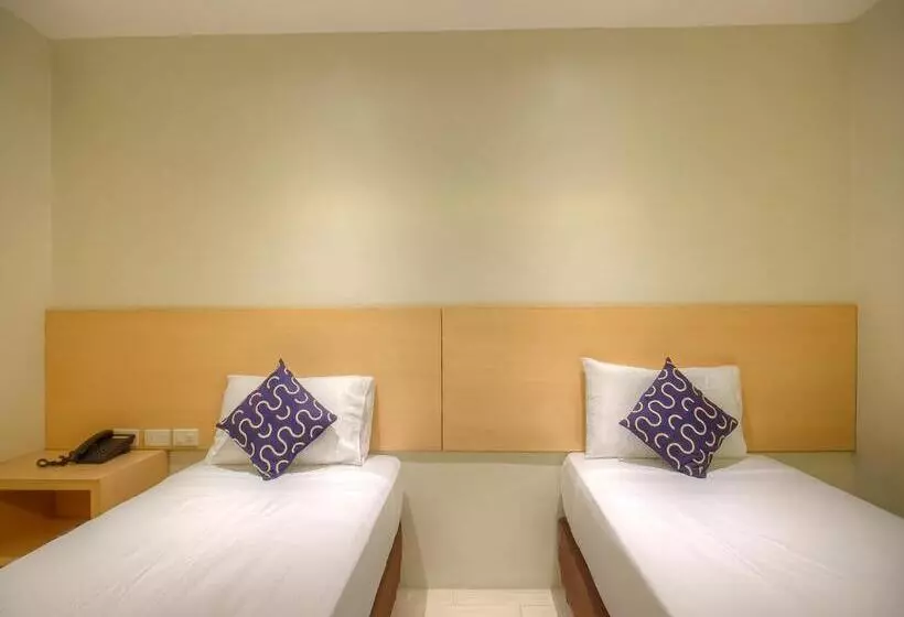 Hotelli Capital O 827 Speciale