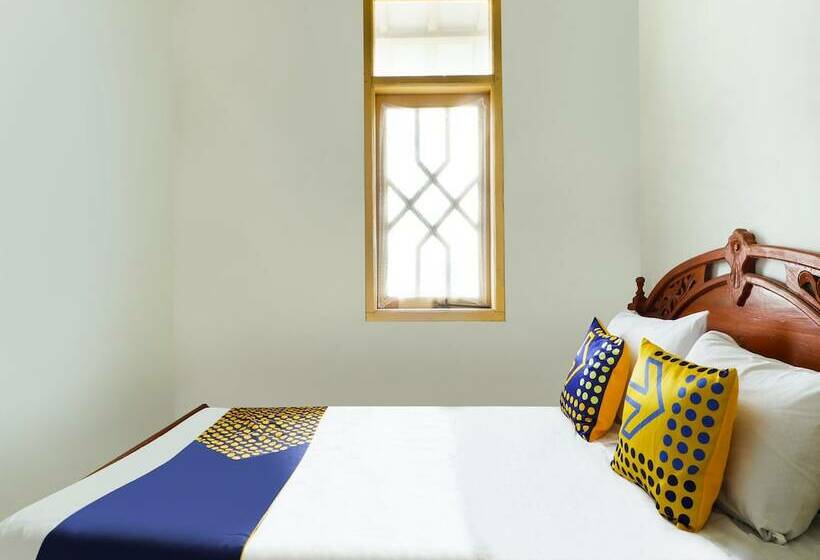 Отель Spot On 90992 Eco Tourism Desa Panundaan Ciwidey