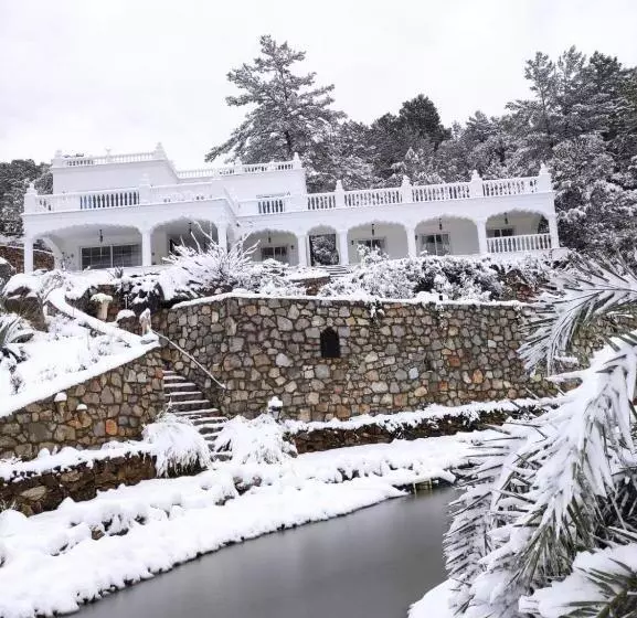 Hotelli Palace Gokbel