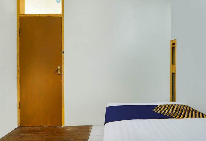 Отель Spot On 90992 Eco Tourism Desa Panundaan Ciwidey