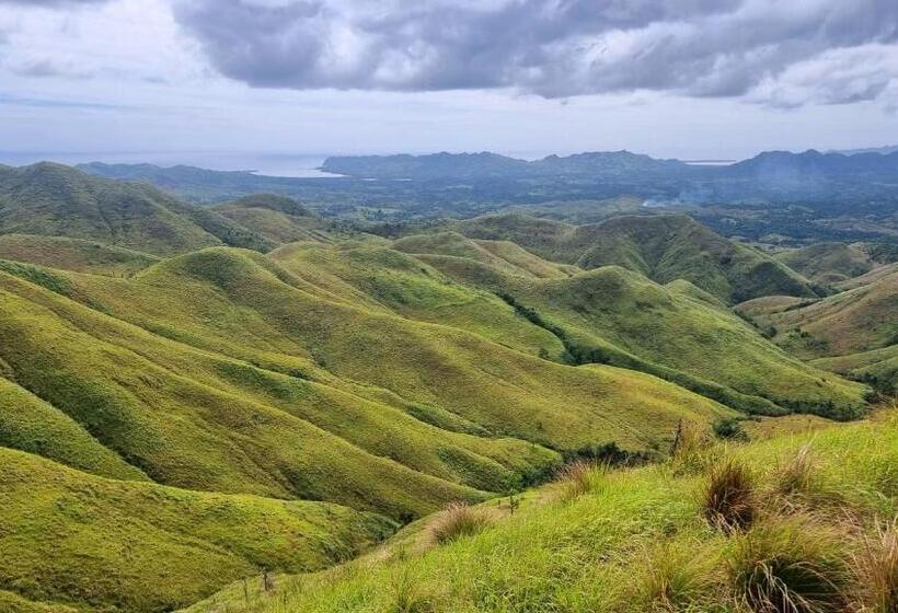 Lhoyjean Garden Hostel