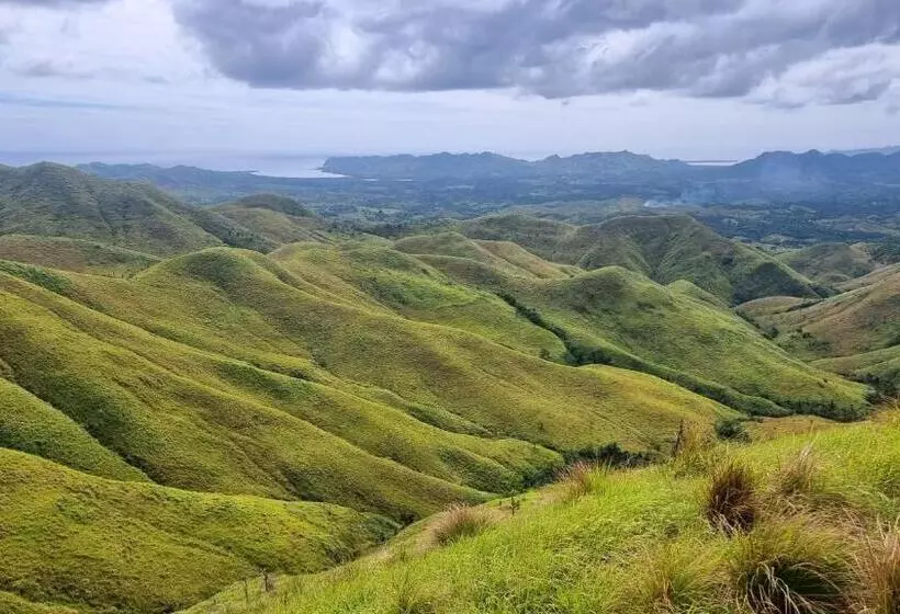 Lhoyjean Garden Hostel