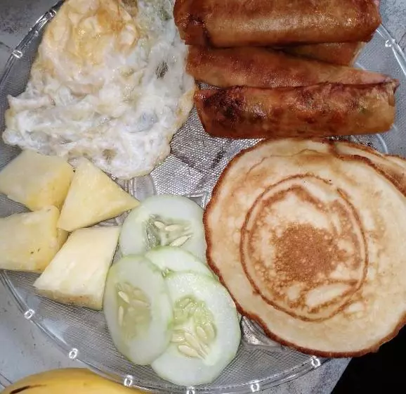 Lhoyjean Garden Hostel