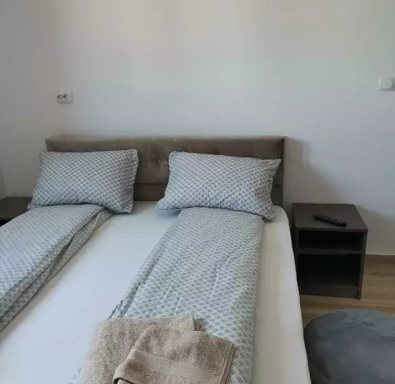 Majatalo Casa Bia Cribo Sannicolau De Munte   Bai Termale