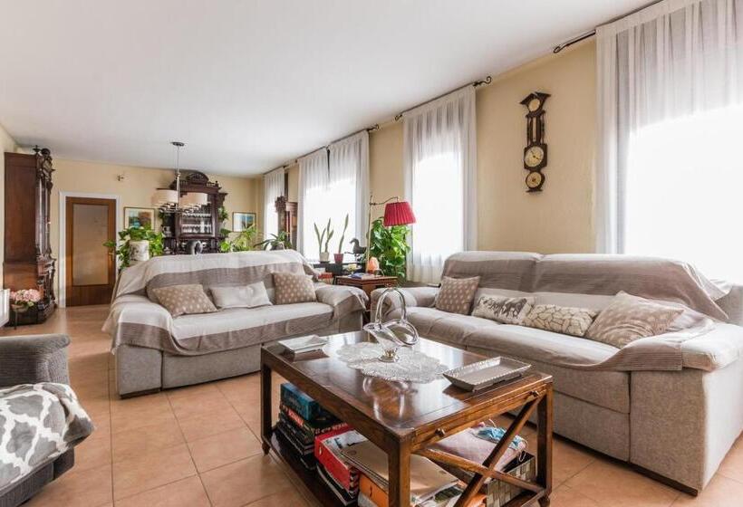 پانسیون Habitaciones En Villa Coliving Masía Rural