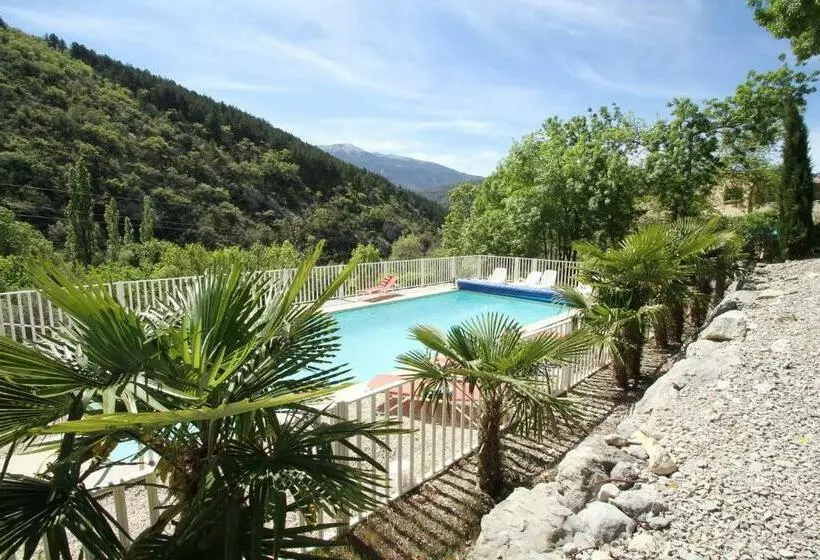 Majatalo La Baptistine Face Au Ventoux