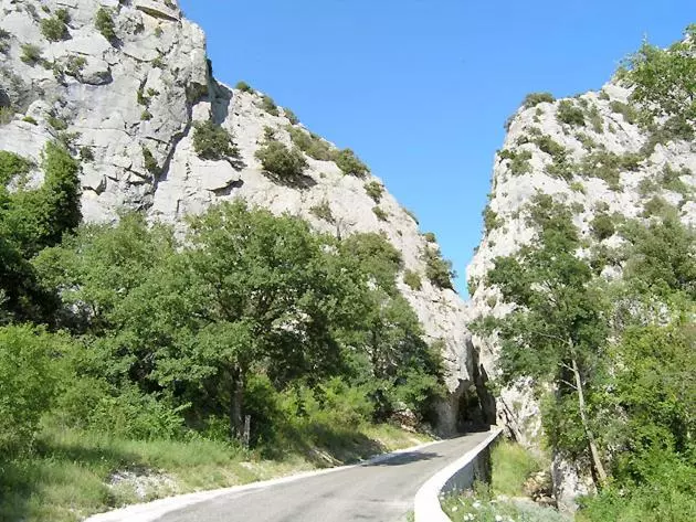 Majatalo La Baptistine Face Au Ventoux
