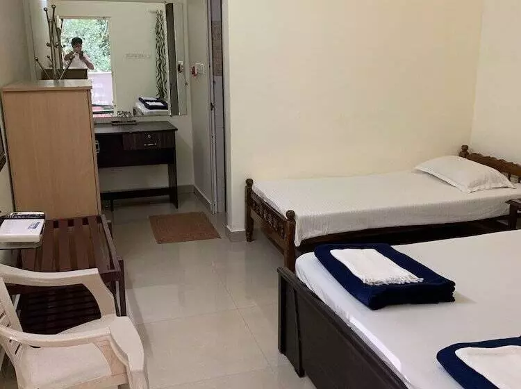 Bed and Breakfast Palmgrove Service Villa