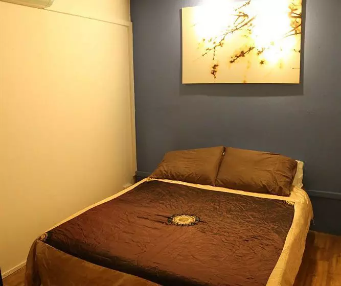 Fernloft (City) Hostel Singapore