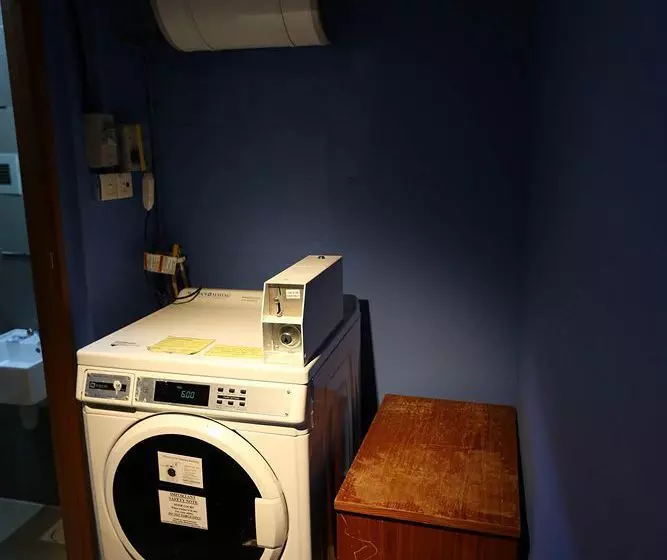 Fernloft (City) Hostel Singapore