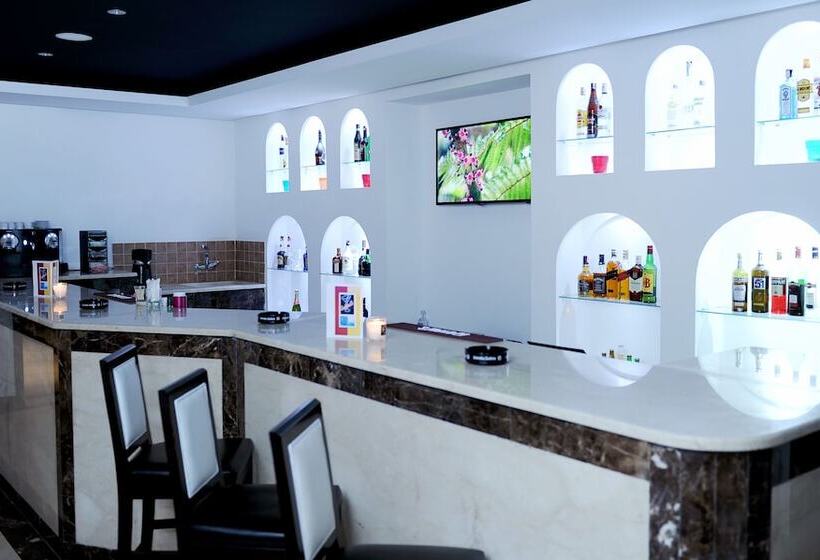 هتل Blue Sea Le Printemps