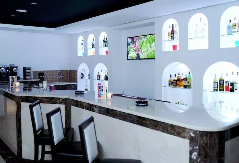 هتل Bluesea Le Printemps