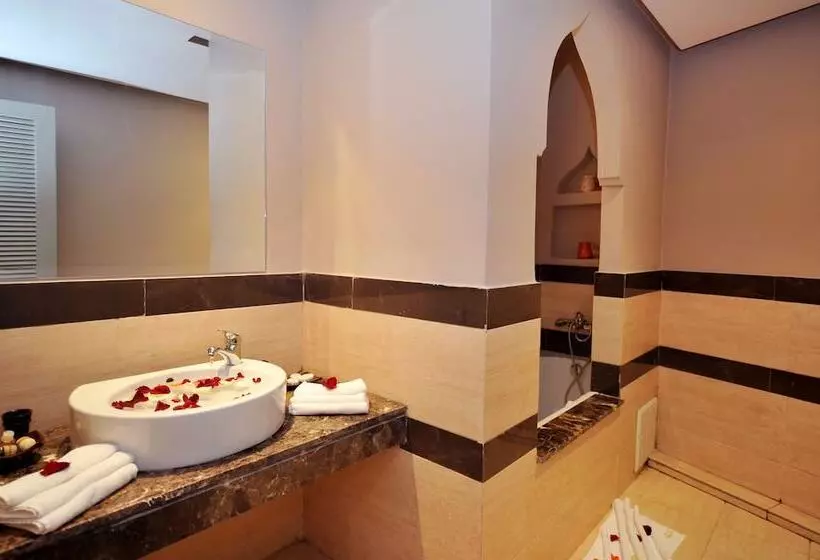 هتل Bluesea Le Printemps