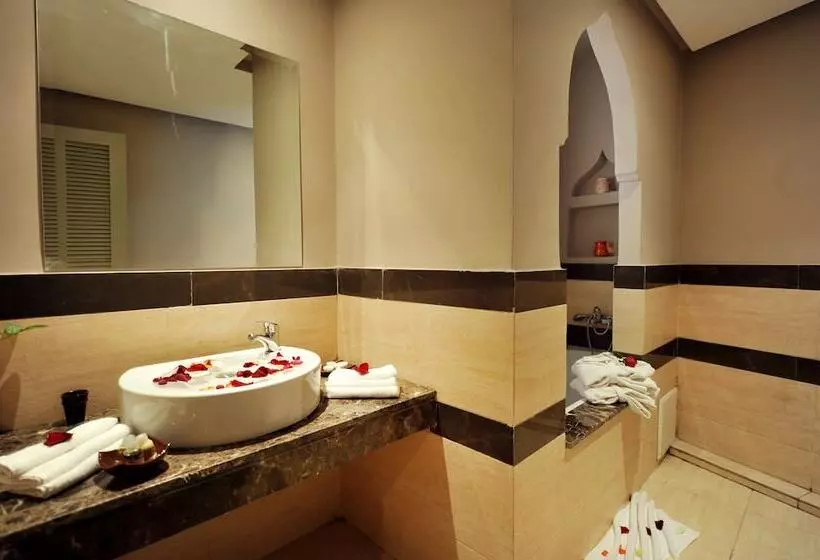 هتل Bluesea Le Printemps