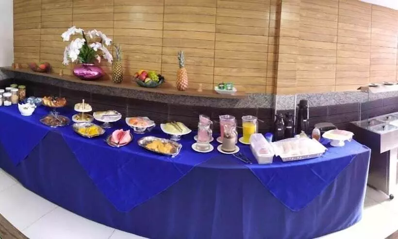 Отель Campina Executivo