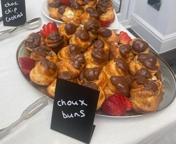 فندق Charnwood Regency Guest House