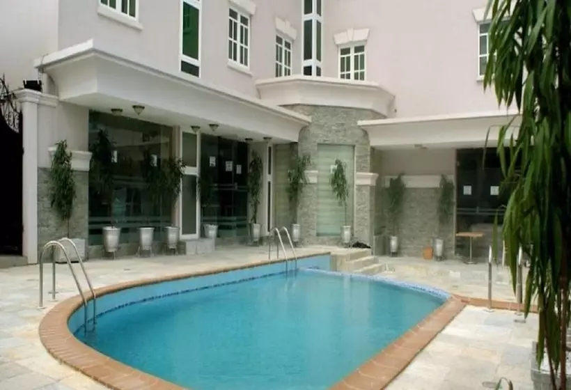 Excel Oriental Hotel & Suites