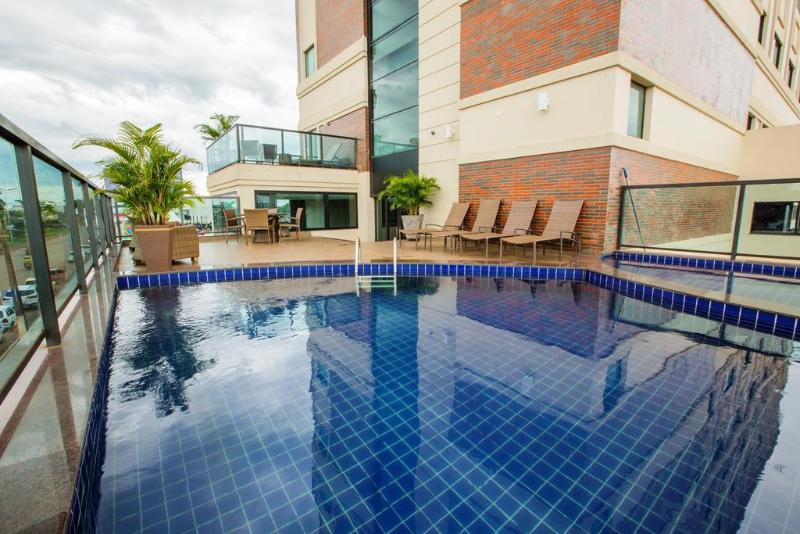 Отель Golden Plaza