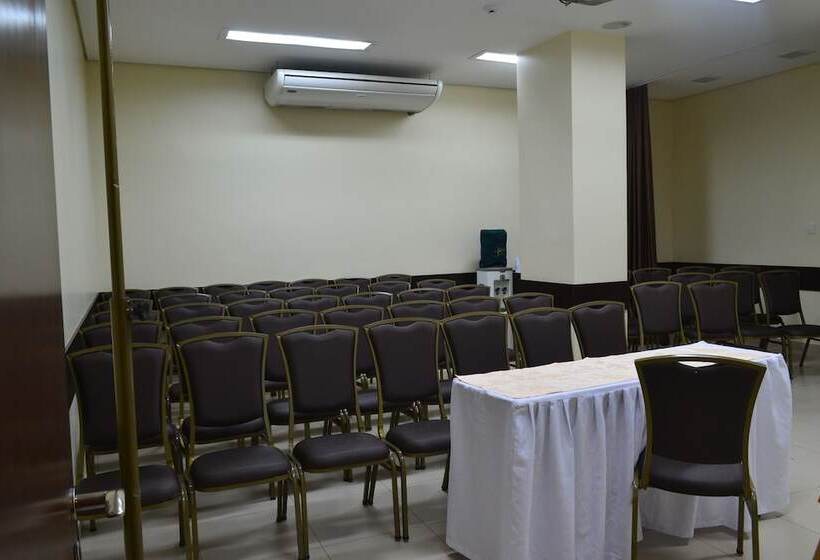 Отель Golden Plaza