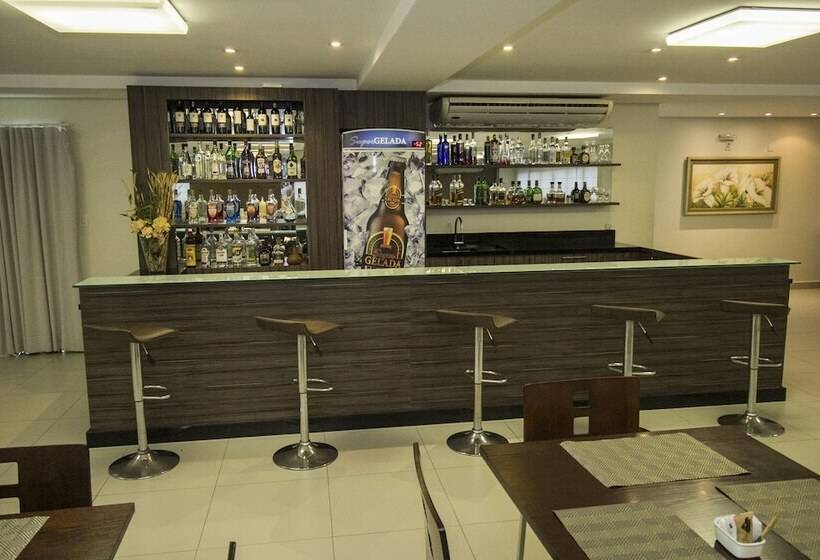 Отель Golden Plaza