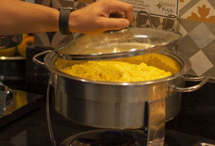 Отель Golden Plaza