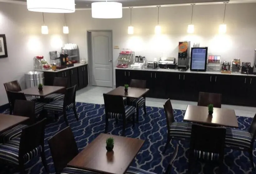 هتل Hawthorn Extended Stay By Wyndham Midland