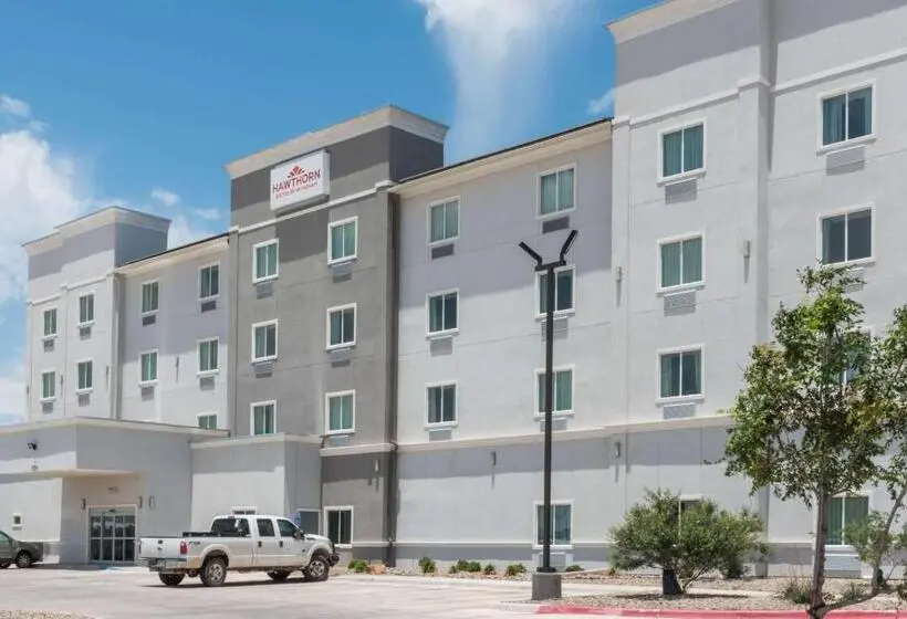 هتل Hawthorn Extended Stay By Wyndham Midland