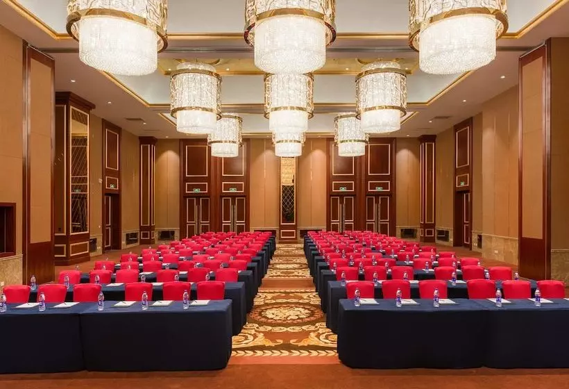 בית מלון כפרי Intercontinental Resort Lhasa Paradise By Ihg