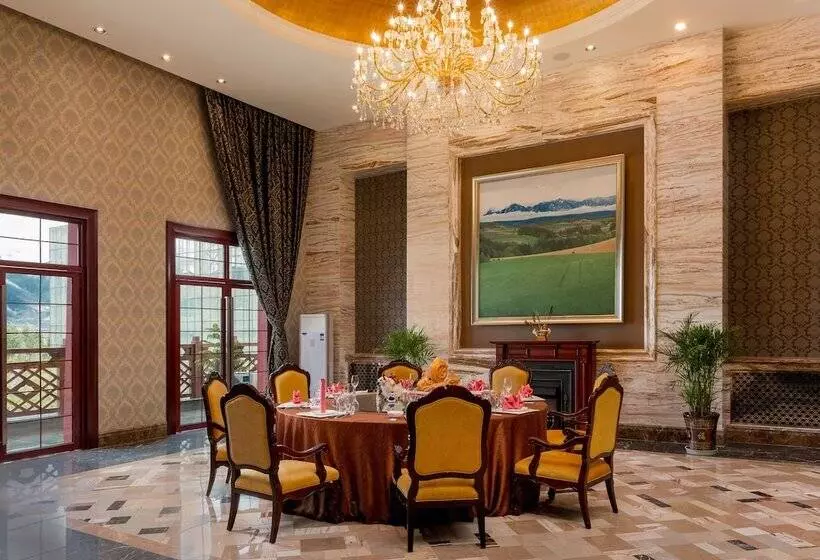 בית מלון כפרי Intercontinental Resort Lhasa Paradise By Ihg