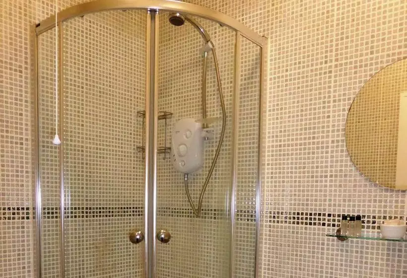 酒店 The Old Station House