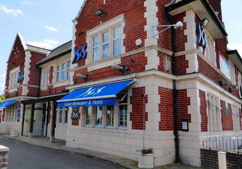 فندق The Old Station House