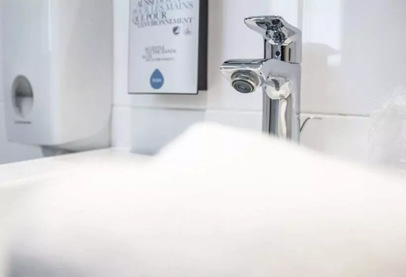 هتل Kyriad Prestige Saintmalo