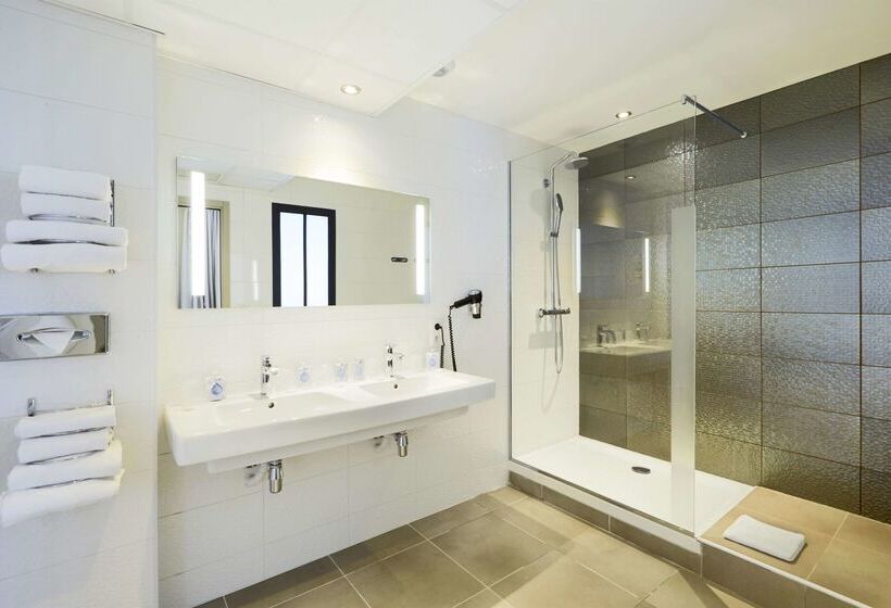 هتل Kyriad Prestige Saintmalo