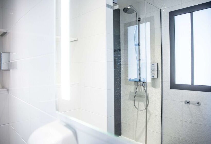 هتل Kyriad Prestige Saintmalo