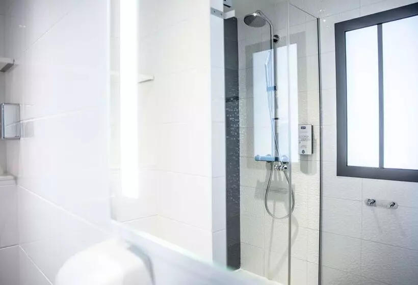 هتل Kyriad Prestige Saintmalo