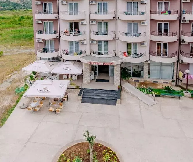 هتل Novi