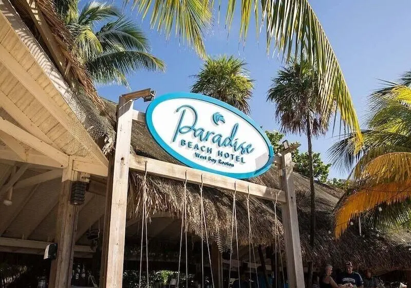 هتل Paradise Beach Resort & Dive Center