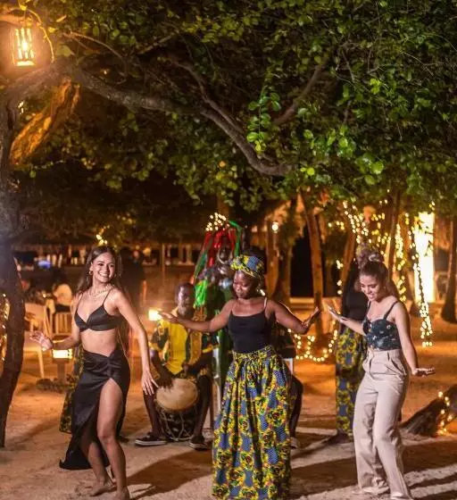 Paradise Beach Hotel & Resort