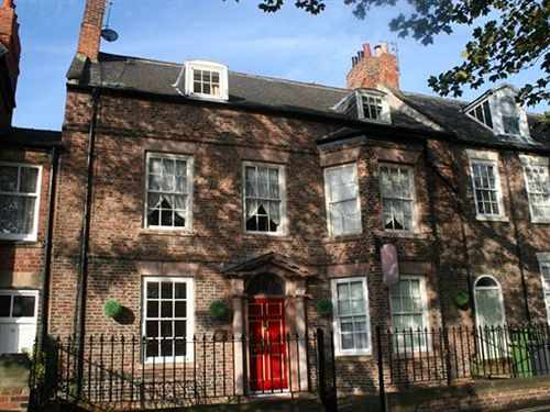 호텔 The Sir William Fox