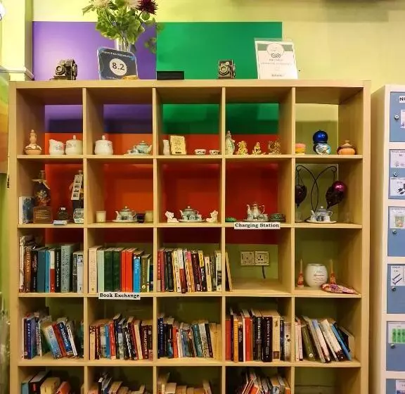 هتل Travel Hub Guesthouse