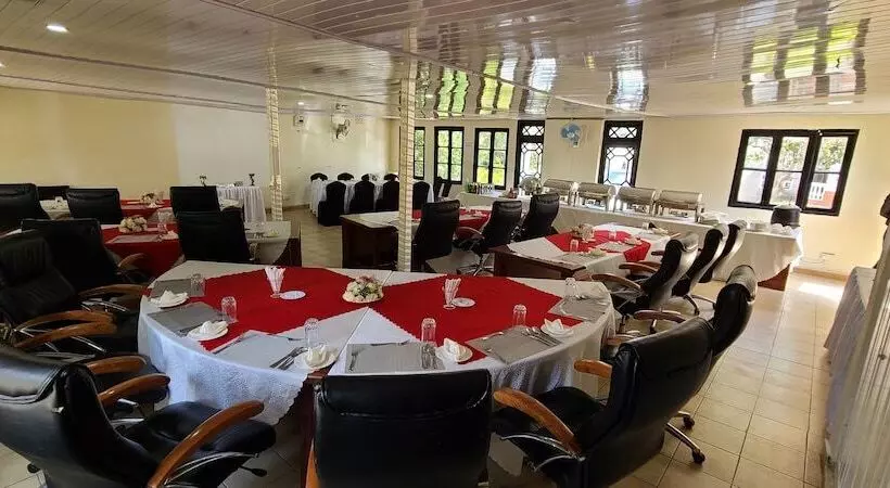 هتل Troy Nairobi