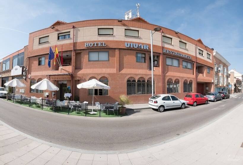 酒店 Vivar