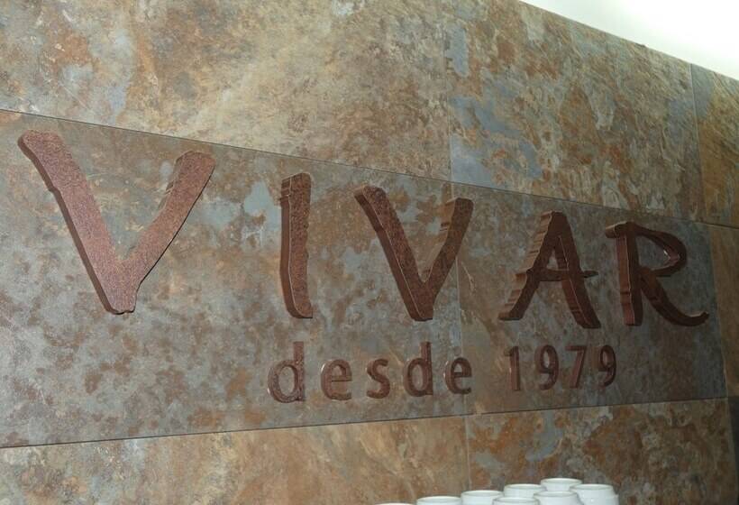 酒店 Vivar