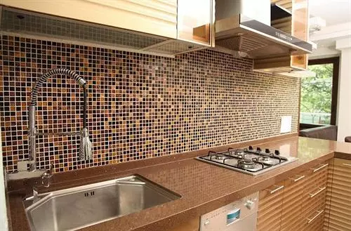 Laurent & Benon Suites Santacruz East