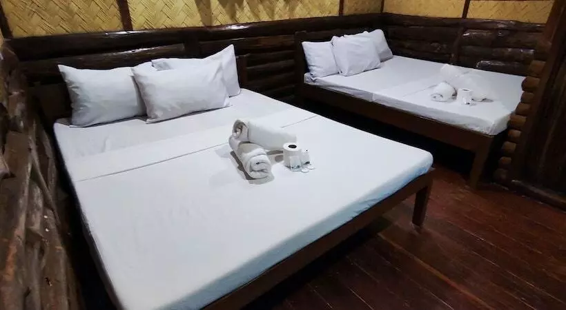 膳宿费 Novie S Tourist Inn