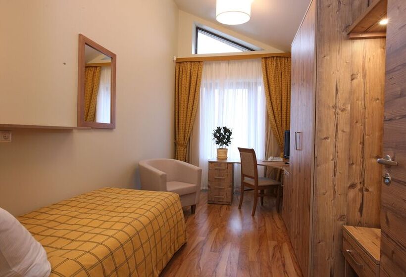 Polyana 1389 Hotel & Spa