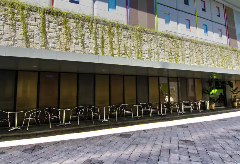 酒店 Urban Styles Hitz Kuta