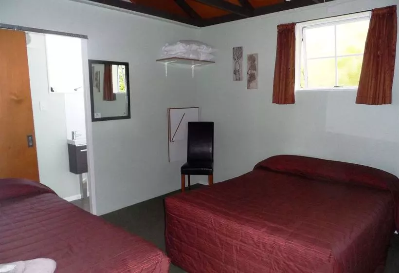 모텔 Sportsmans Lodge