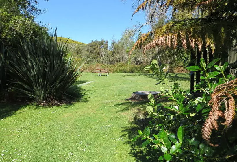 모텔 Sportsmans Lodge